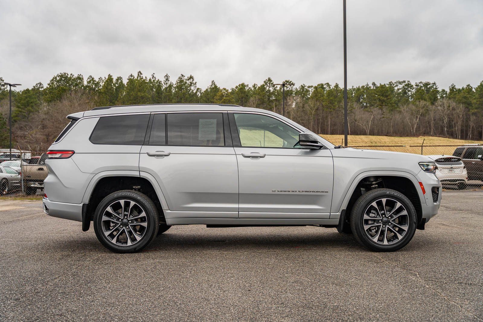2023 Jeep Grand Cherokee L Overland