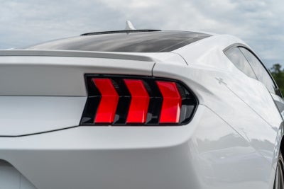 2025 Ford Mustang EcoBoost Premium 2.3L