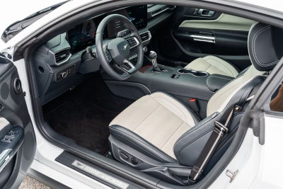 2025 Ford Mustang EcoBoost Premium 2.3L