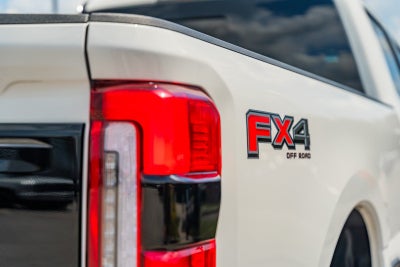 2025 Ford F-350SD Platinum