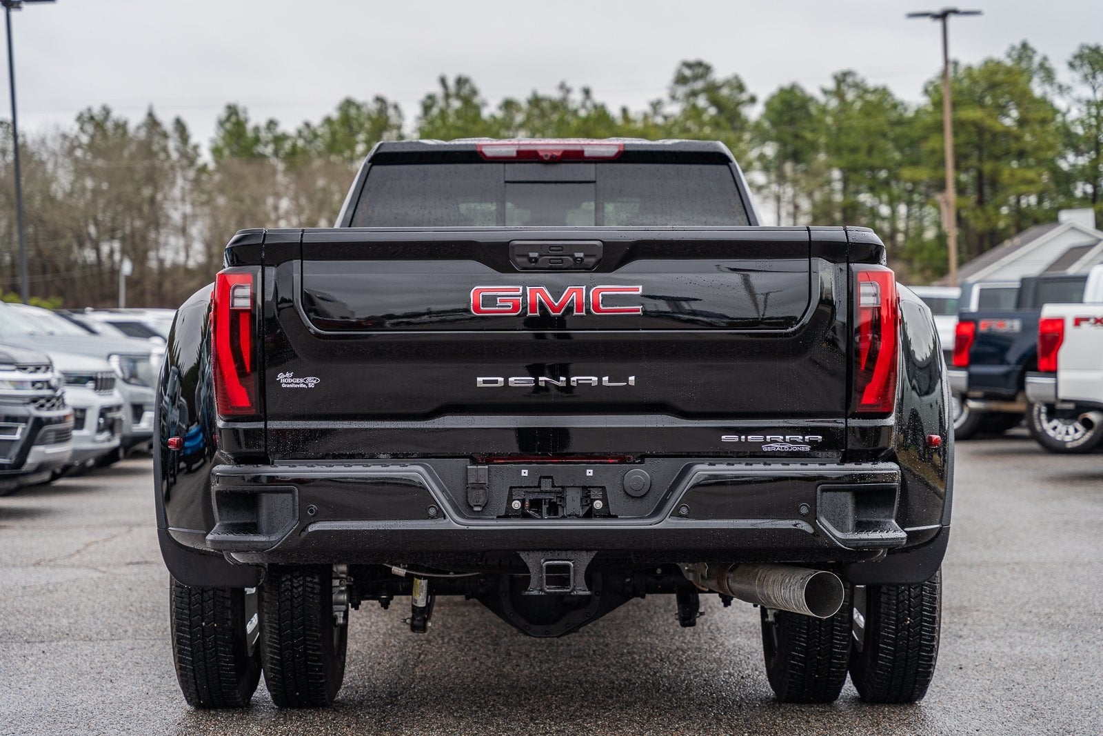 2025 GMC Sierra 3500HD Denali