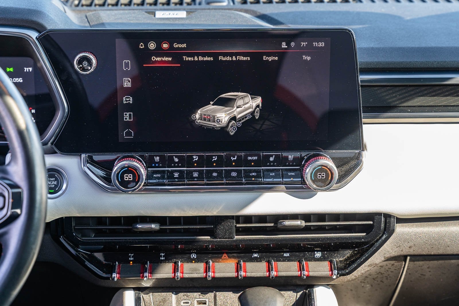 2023 GMC Canyon AT4X