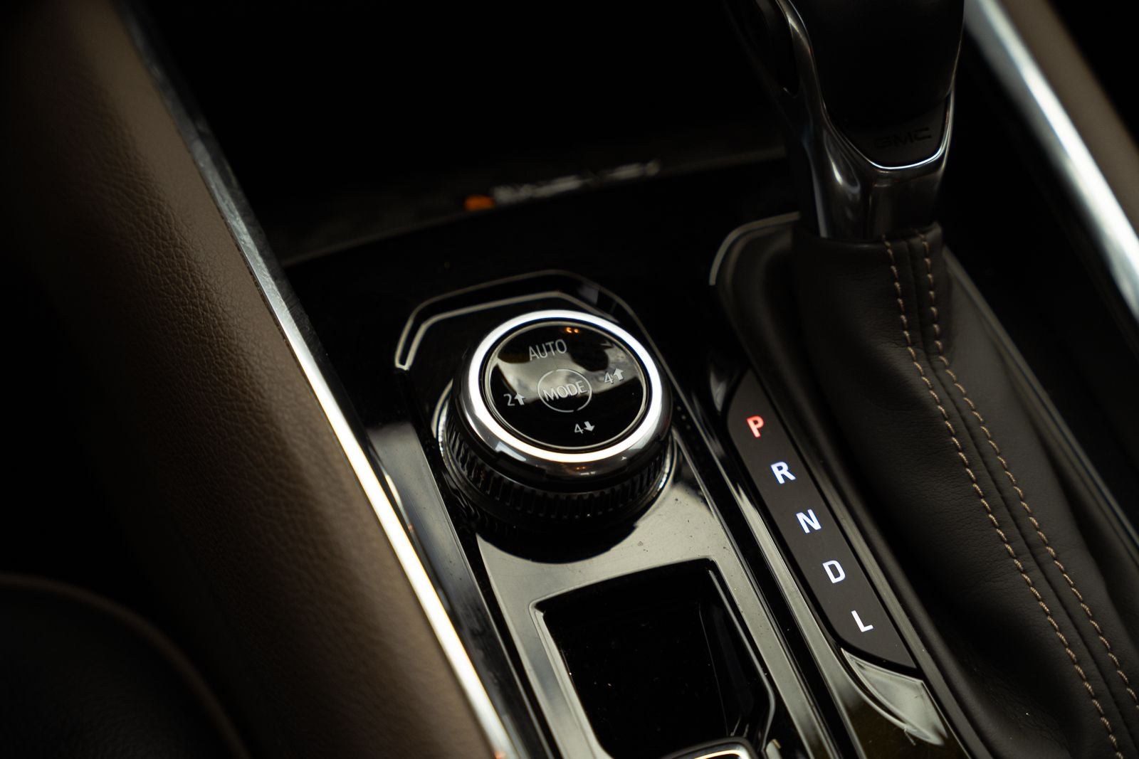 2023 GMC Canyon Denali