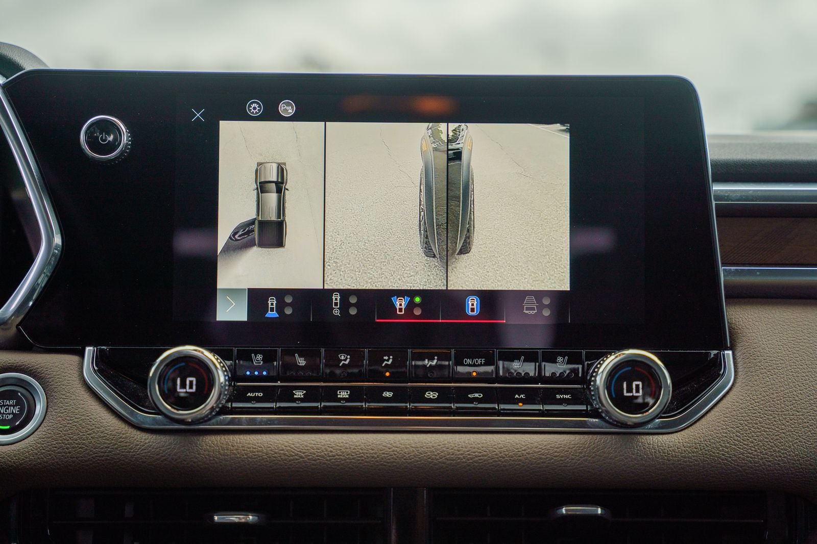 2023 GMC Canyon Denali