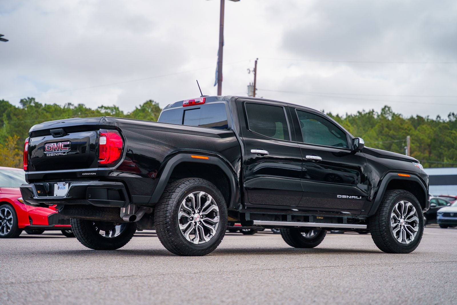 2023 GMC Canyon Denali