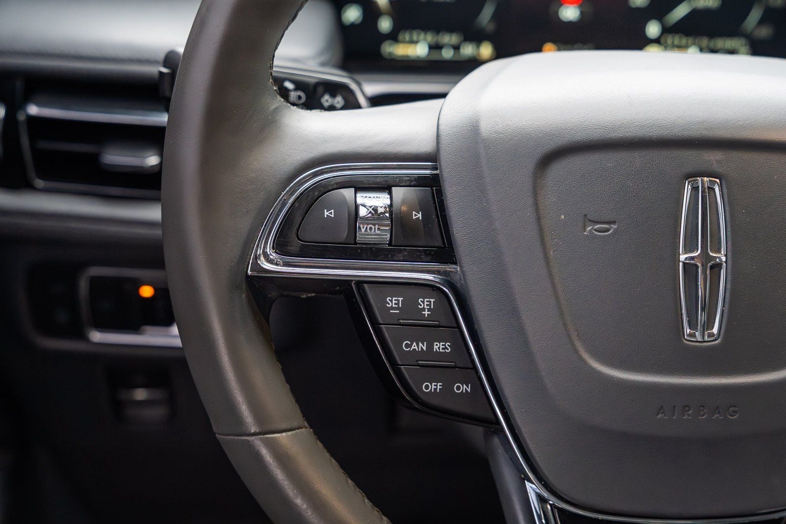 2021 Lincoln Nautilus Reserve