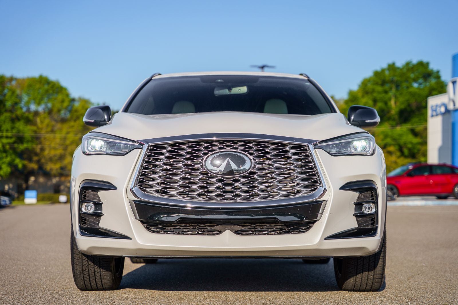 2023 INFINITI QX55 LUXE