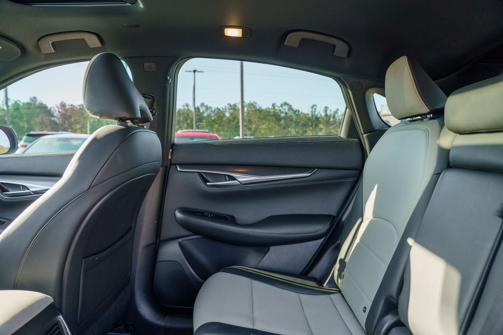 2023 INFINITI QX55 LUXE