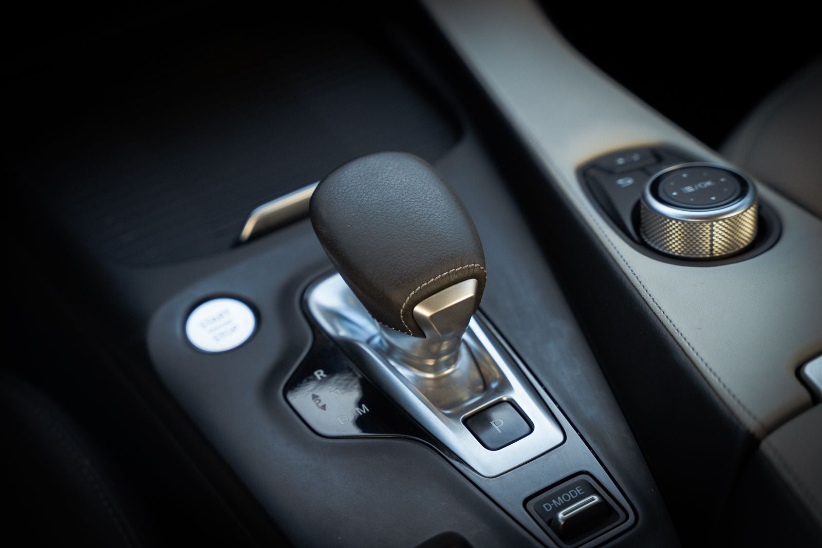 2023 INFINITI QX55 LUXE