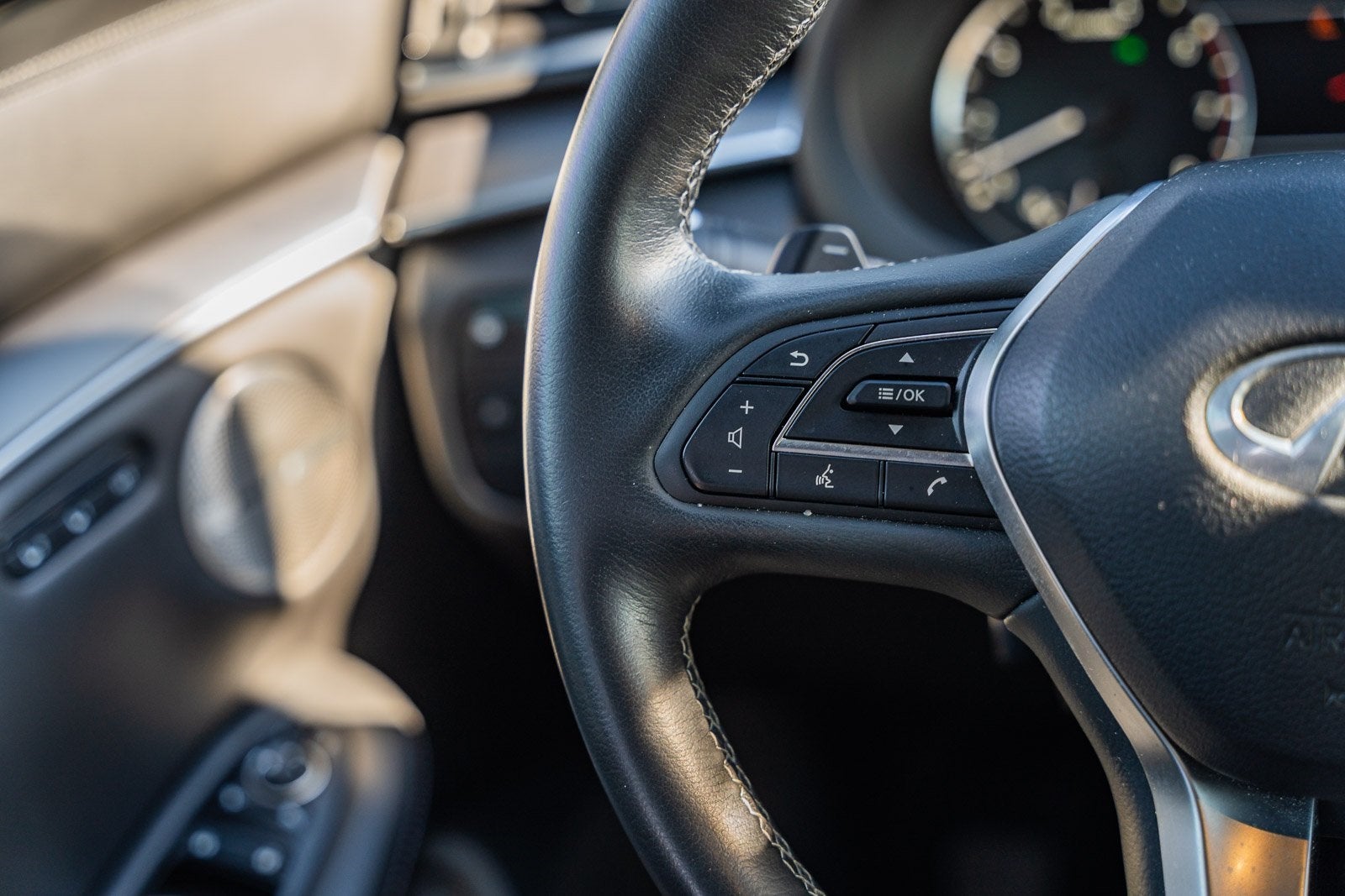 2023 INFINITI QX55 ESSENTIAL