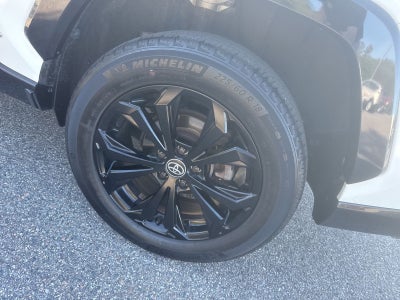 2022 Toyota RAV4 Hybrid SE
