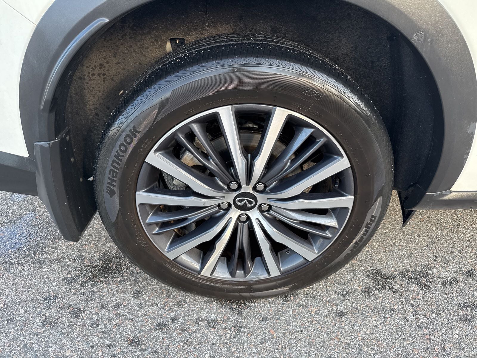 2023 INFINITI QX60 Sensory