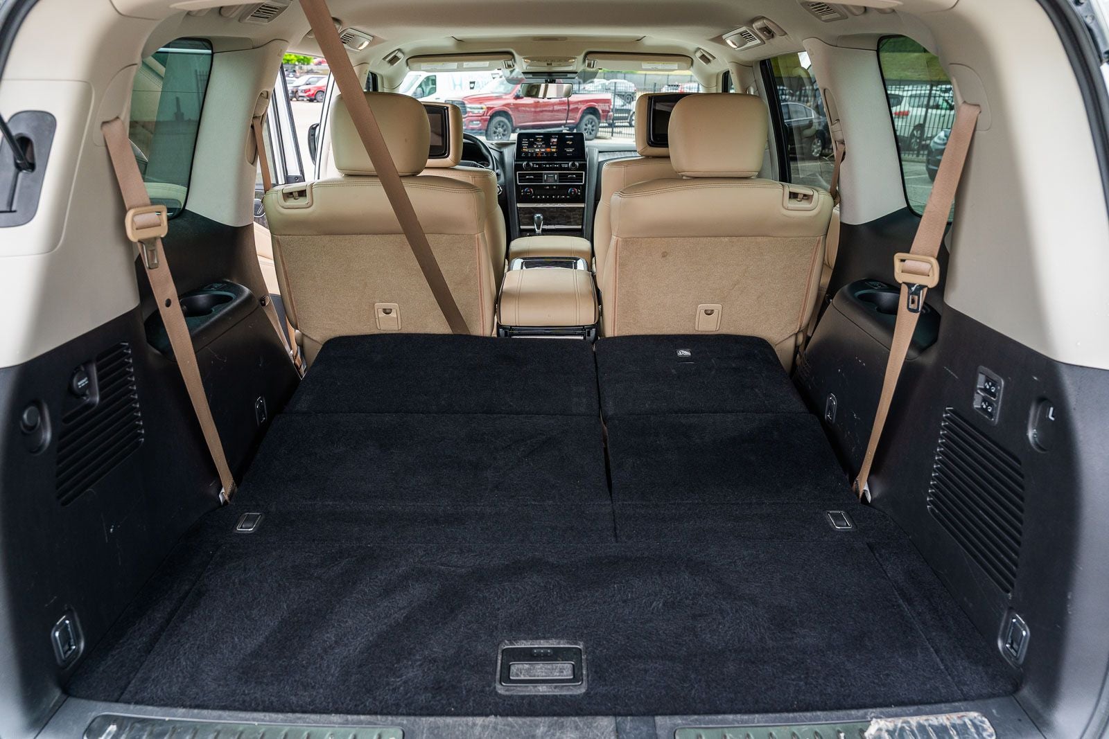 2023 Nissan Armada Platinum
