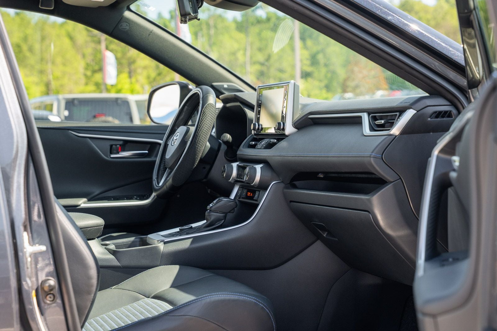 2019 Toyota RAV4 Hybrid XSE