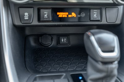 2019 Toyota RAV4 Hybrid XSE