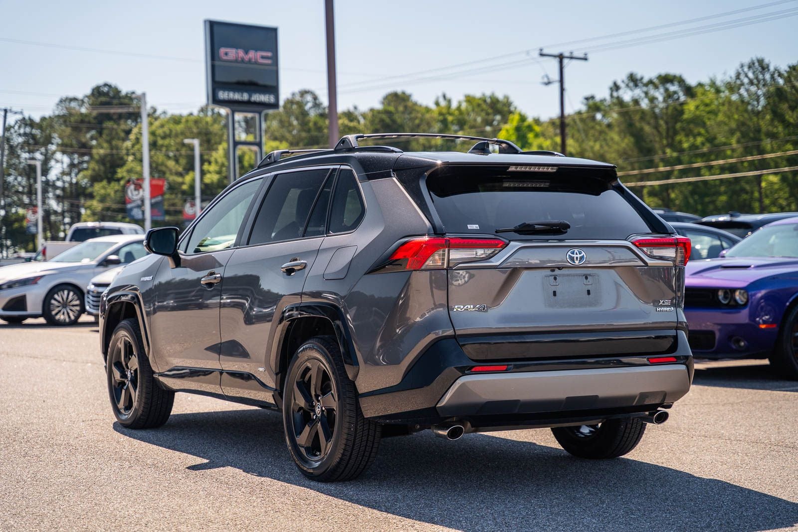 2019 Toyota RAV4 Hybrid XSE