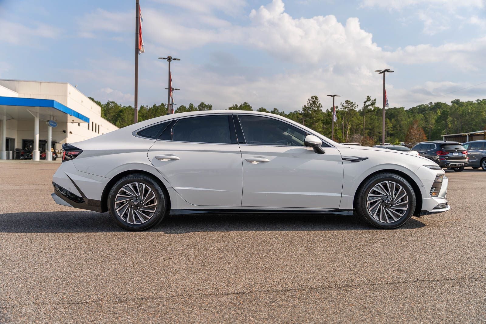 2024 Hyundai Sonata Hybrid Limited