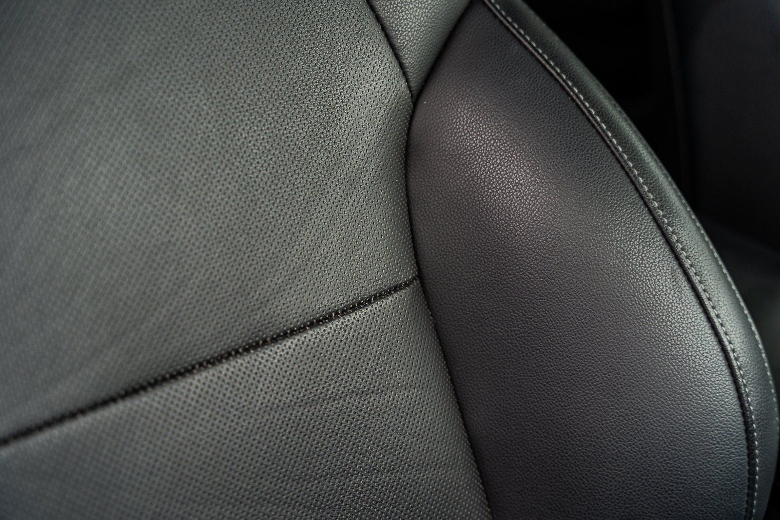 2021 Kia Stinger GT-Line