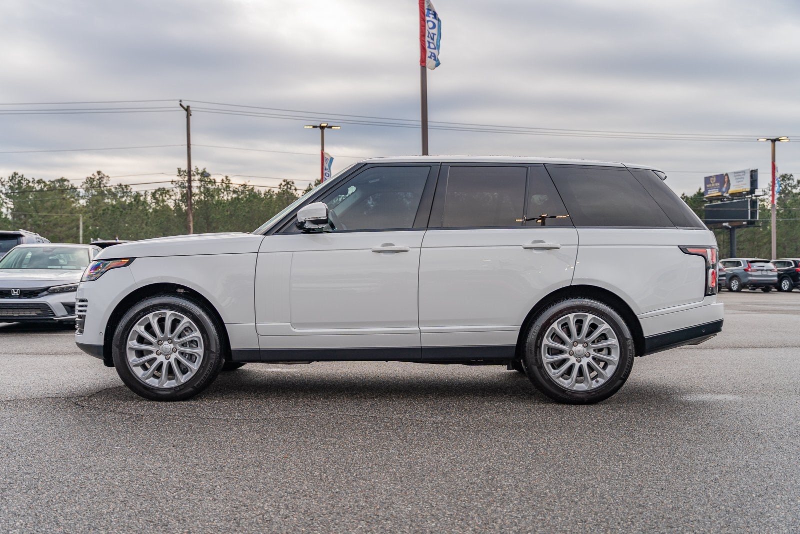 2018 Land Rover Range Rover 3.0L V6 Supercharged HSE