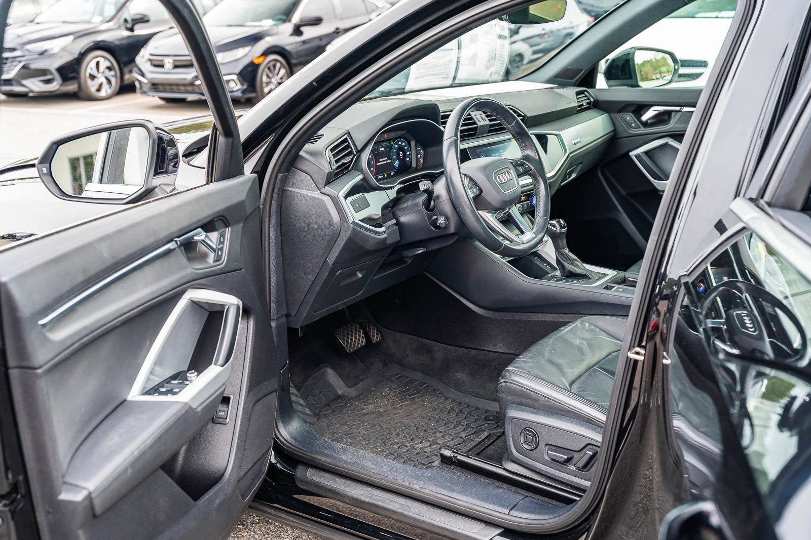 2021 Audi Q3 Premium quattro