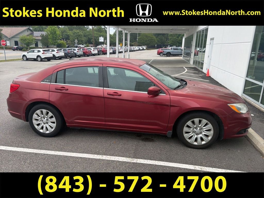 2014 Chrysler 200 LX