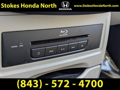 2014 Chrysler Town & Country Touring-L