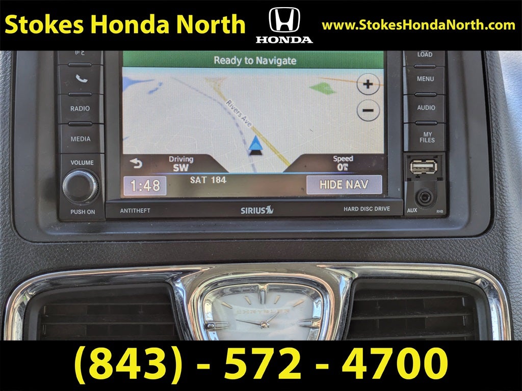 2014 Chrysler Town & Country Touring-L