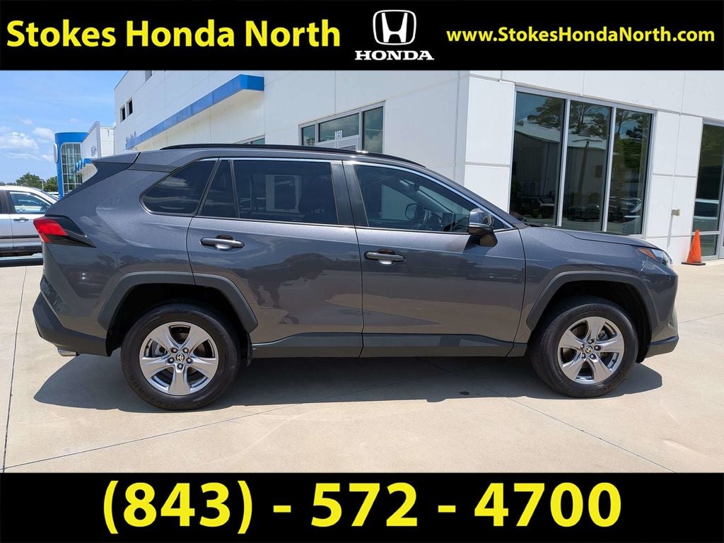 2023 Toyota RAV4 XLE