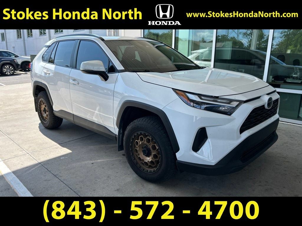 2024 Toyota RAV4 XLE