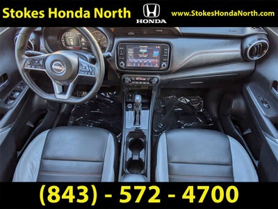 2022 Nissan Kicks SR