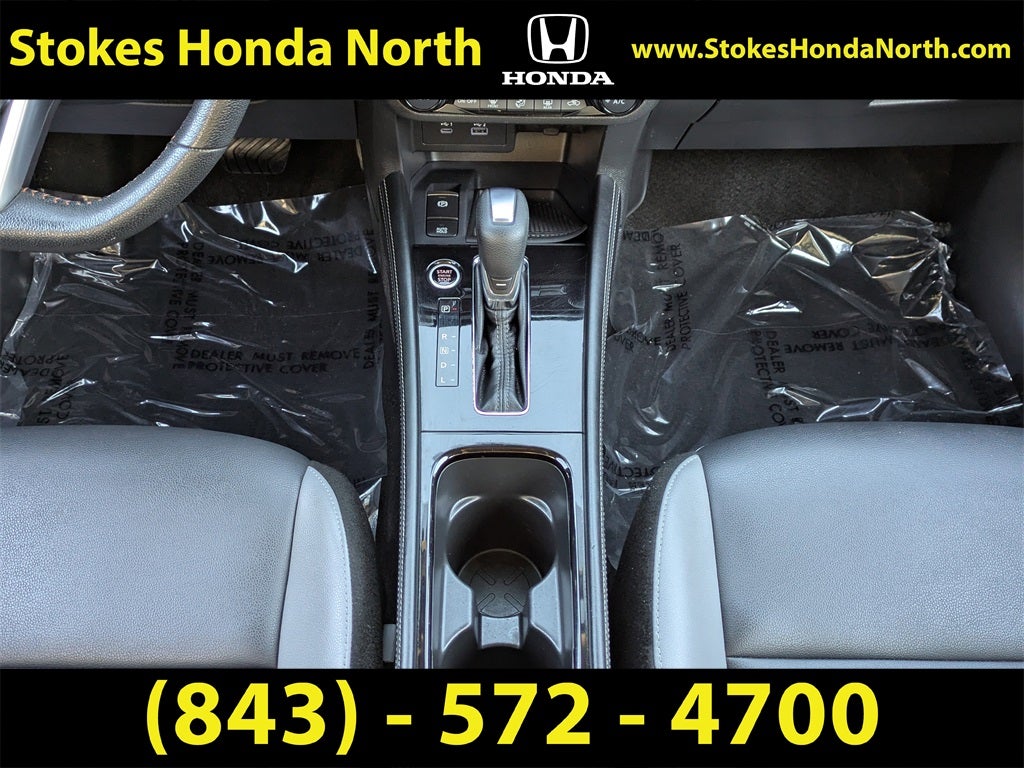 2022 Nissan Kicks SR