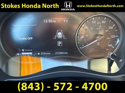 2022 Nissan Kicks SR