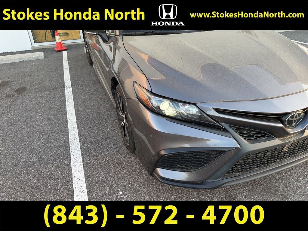 2022 Toyota Camry SE