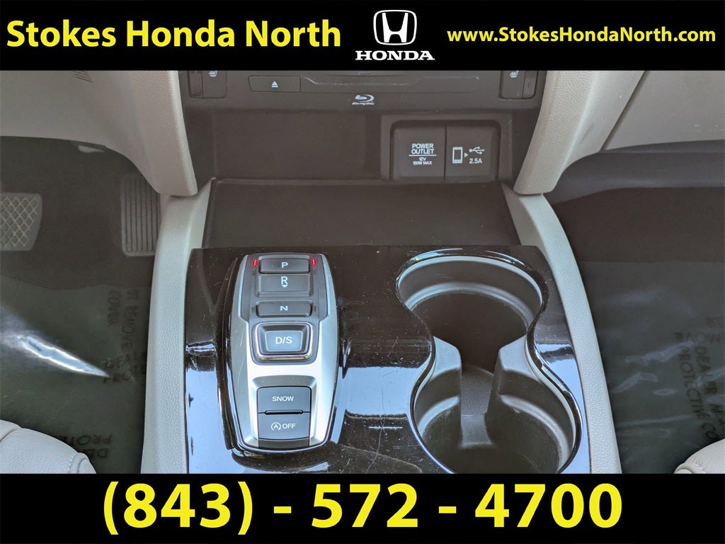 2022 Honda Pilot Touring 7 Passenger