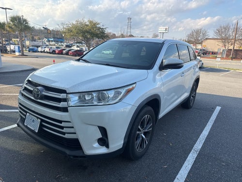 2019 Toyota Highlander LE