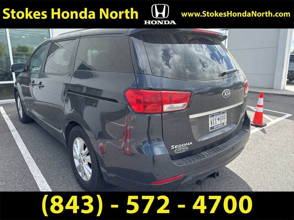 2017 Kia Sedona LX