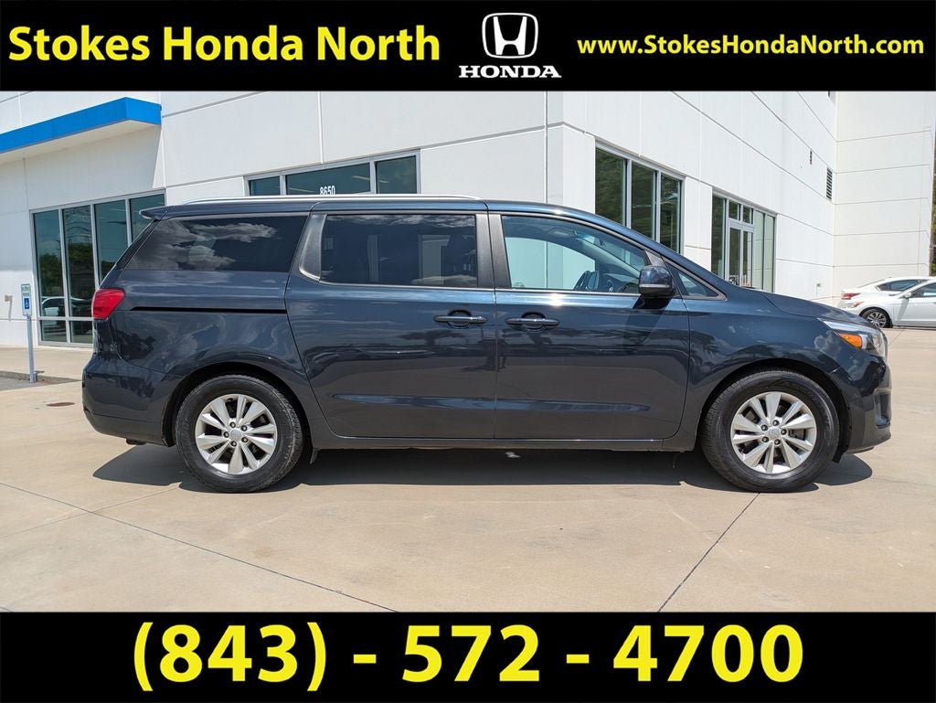 2017 Kia Sedona LX