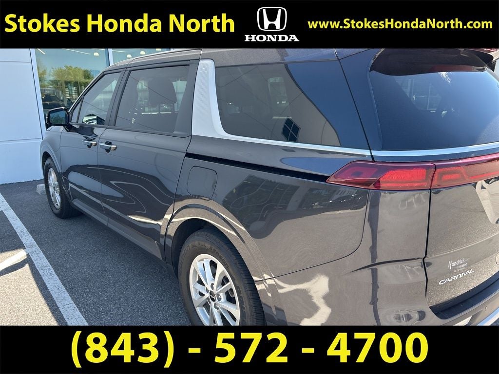 2023 Kia Carnival LX