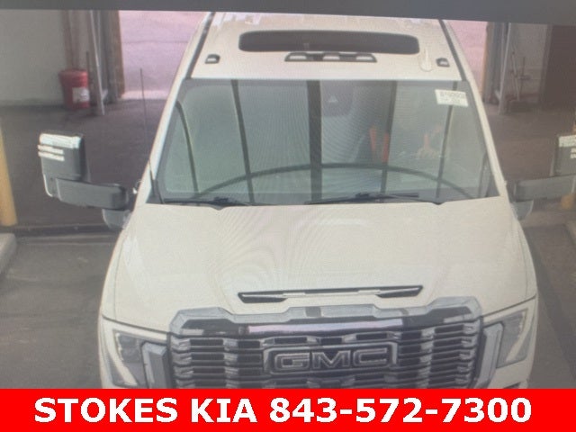 2024 GMC Sierra 3500HD Denali Ultimate