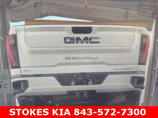 2024 GMC Sierra 3500HD Denali Ultimate