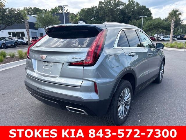 2024 Cadillac XT4 Premium Luxury