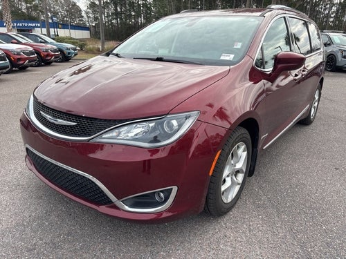 2017 Chrysler Pacifica Touring L Plus