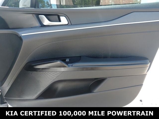 2022 Kia K5 LXS