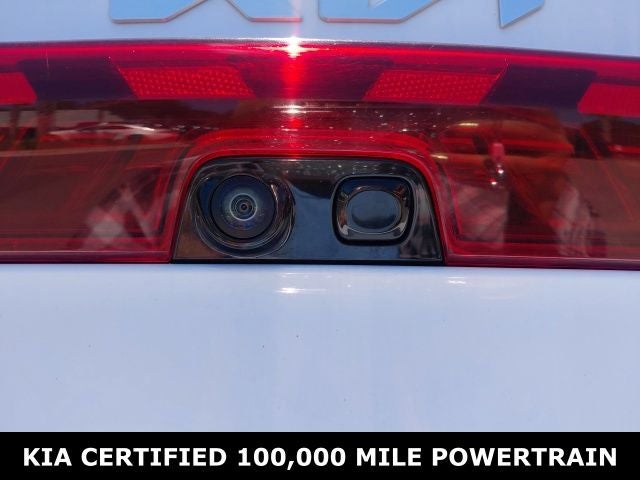 2022 Kia K5 LXS