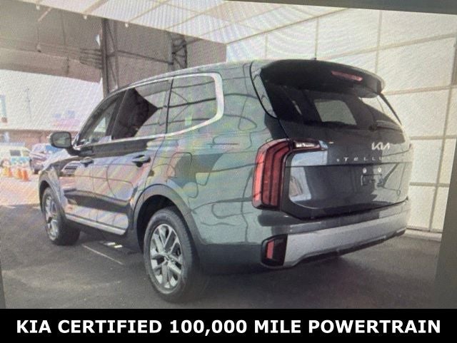 2023 Kia Telluride LX