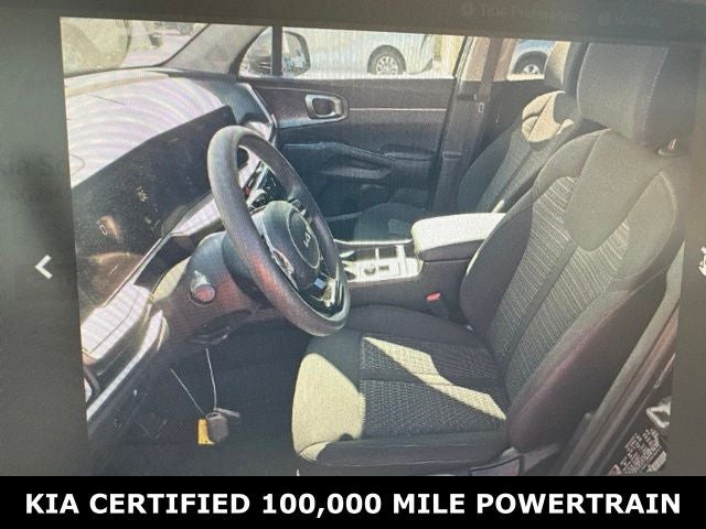 2024 Kia Sorento LX