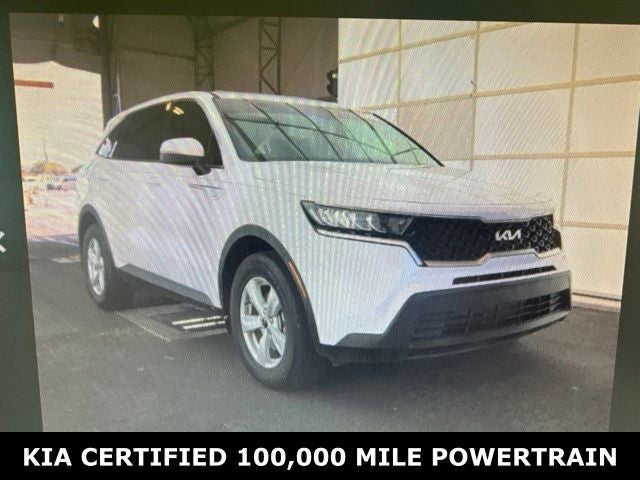 2023 Kia Sorento LX