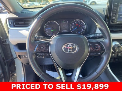 2020 Toyota RAV4 Hybrid XLE