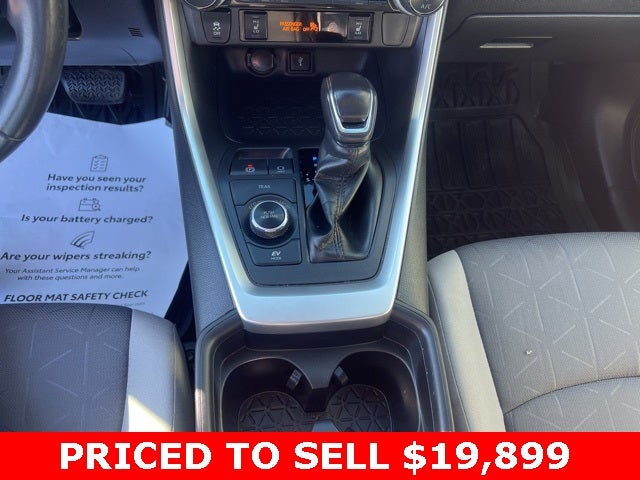 2020 Toyota RAV4 Hybrid XLE