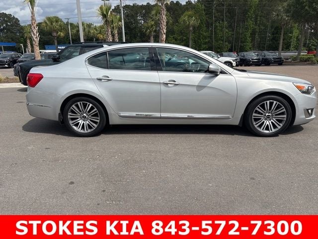 2016 Kia Cadenza Base
